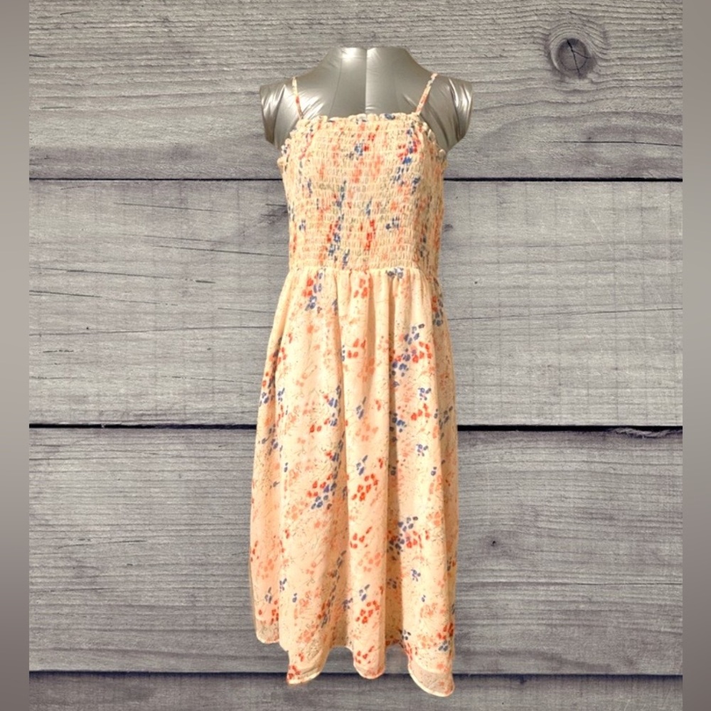 Forever 21 halter Chiffon MIDI dress Size Medium
